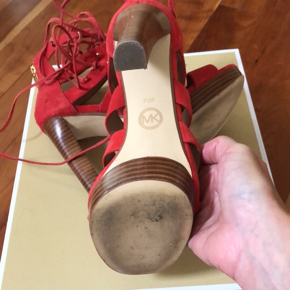 MICHAEL Michael Kors Sofia Platform suede lace ups - Picture 6 of 6